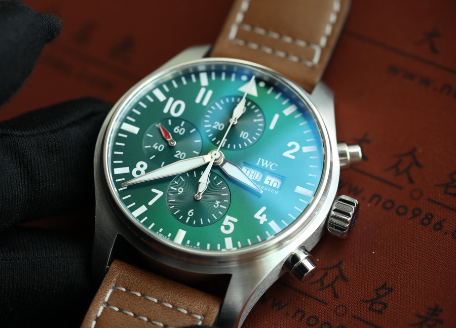 ZF廠IWC萬國表飛行員IW377726綠面（43mm） 第9张