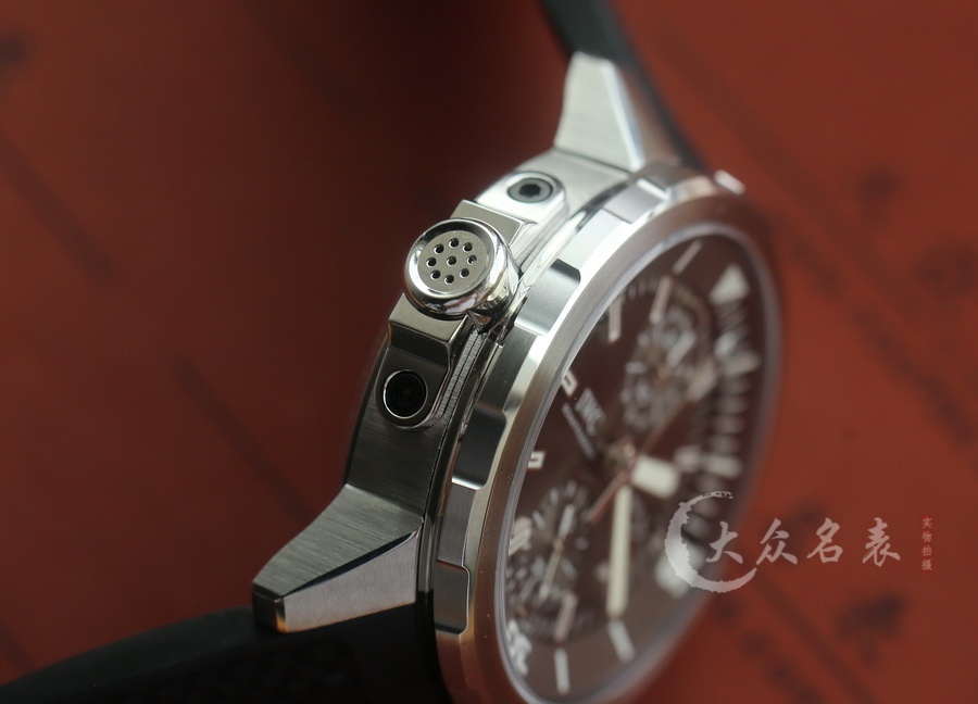 IWC万国海洋时计IW379506复刻表（44mm） 第5张