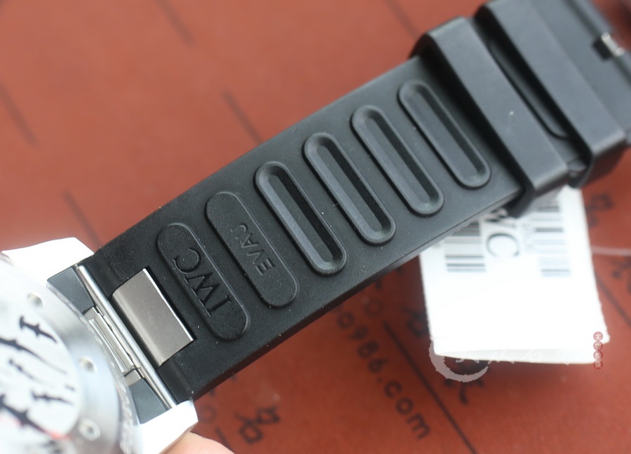 IWC万国海洋时计IW379506复刻表（44mm） 第8张