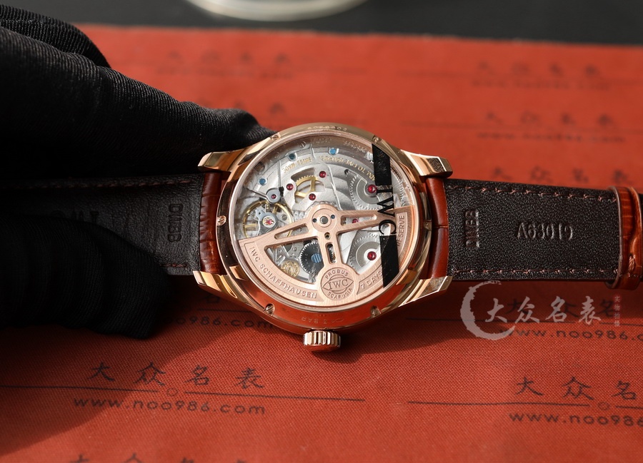 APS廠IWC萬國表葡萄牙IW503302萬年歷復刻表銷售（44mm） 第8张