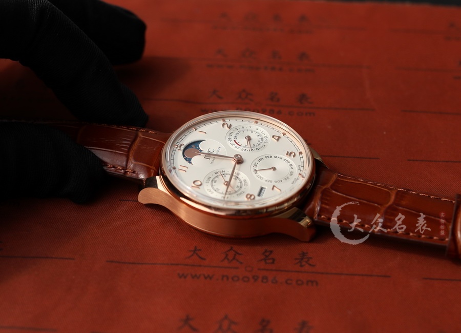 APS廠IWC萬國表葡萄牙IW503302萬年歷復刻表銷售（44mm） 第7张