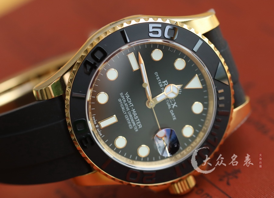 VS勞力士遊艇名仕型M226658-0001復刻表介紹（42mm） 第4张