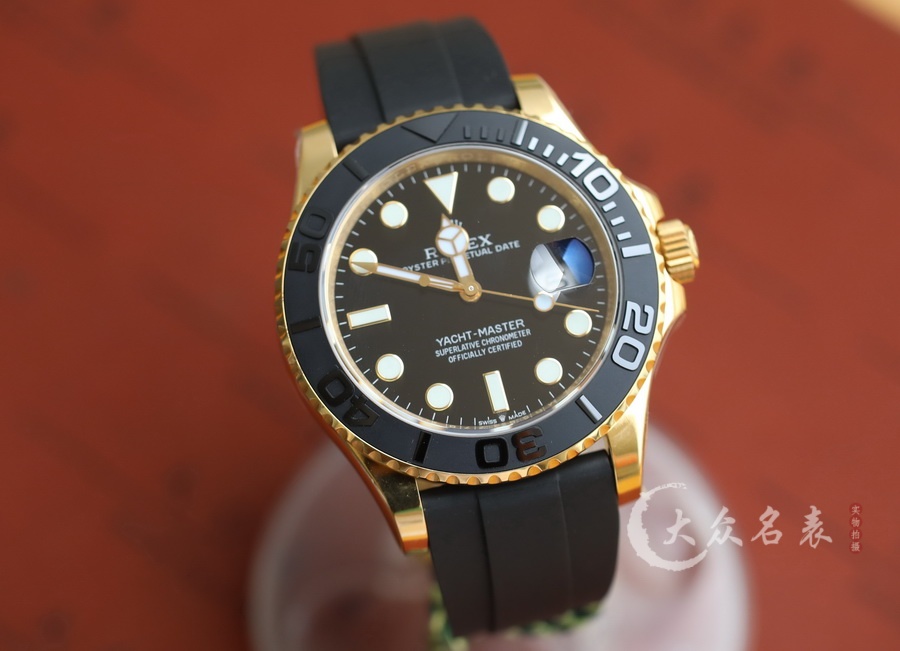 VS勞力士遊艇名仕型M226658-0001復刻表介紹（42mm） 第1张