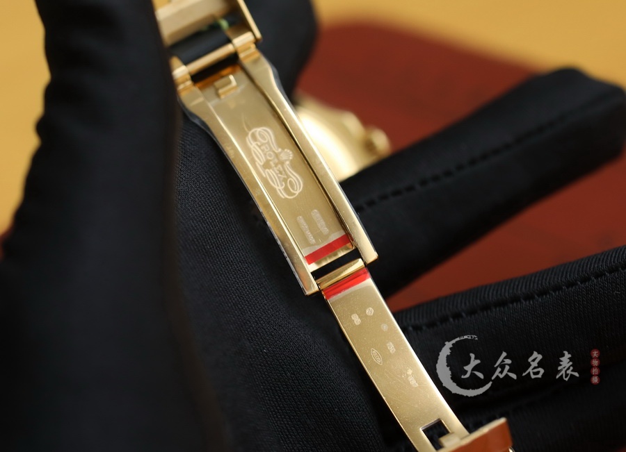 VS勞力士遊艇名仕型M226658-0001復刻表介紹（42mm） 第11张