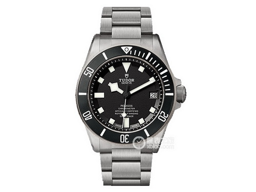zf廠帝舵領潛型M25600TN-0001復刻表鈦金屬(42mm) zf廠帝舵領潛型M25600TN-0001復刻表鈦金屬(42mm)