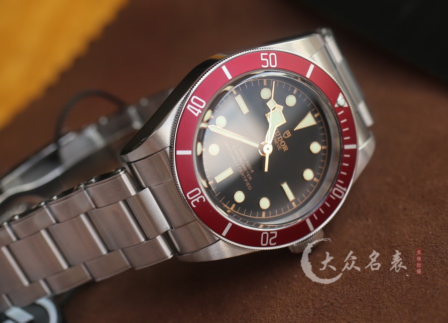 ZF廠帝舵碧灣系列M79230R-0012復刻表（41mm） 第3张