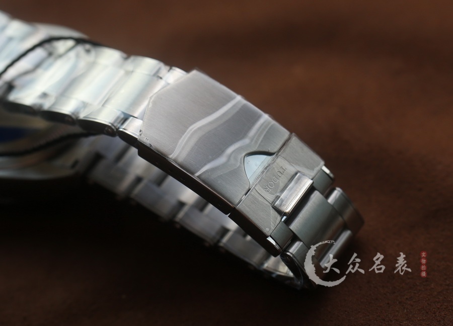ZF廠帝舵碧灣系列M79230R-0012復刻表（41mm） 第12张