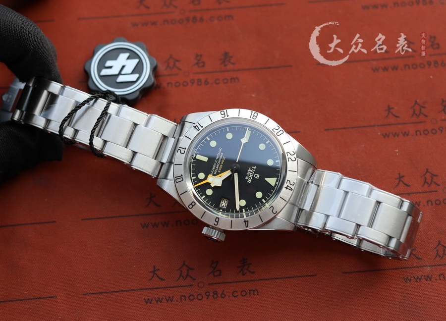 ZF廠帝舵碧灣系列M79470-0001復刻表銷售（39mm） 第6张