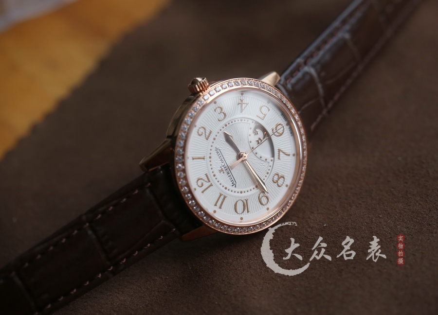 積家約會系列Q3442430復刻表銷售玫瑰金（34mm） 第5张