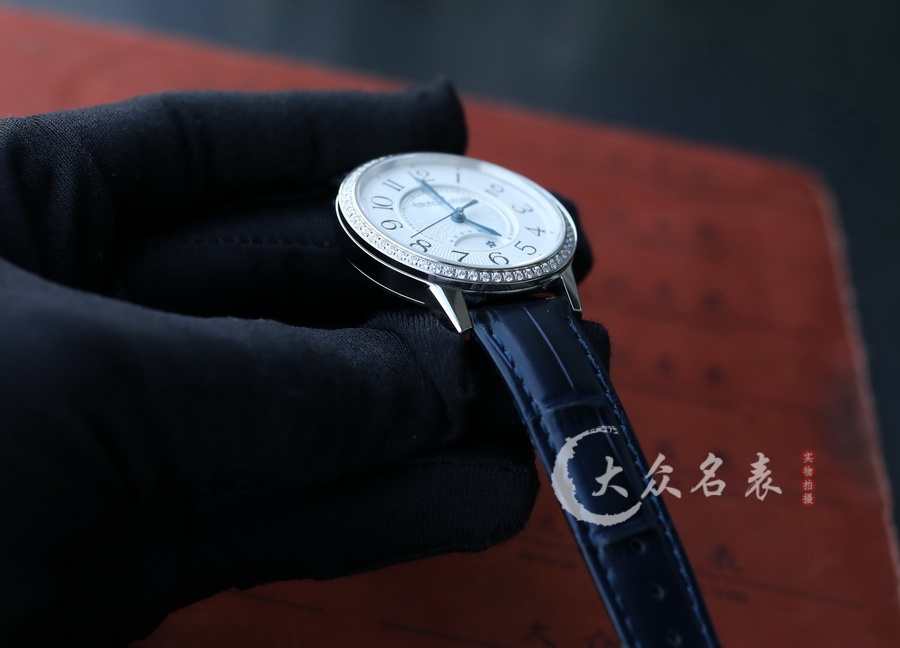 積家約會系列Q3448430復刻表銷售（34mm） 第8张