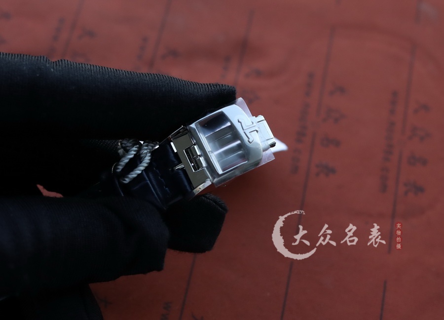 積家約會系列Q3448430復刻表銷售（34mm） 第13张