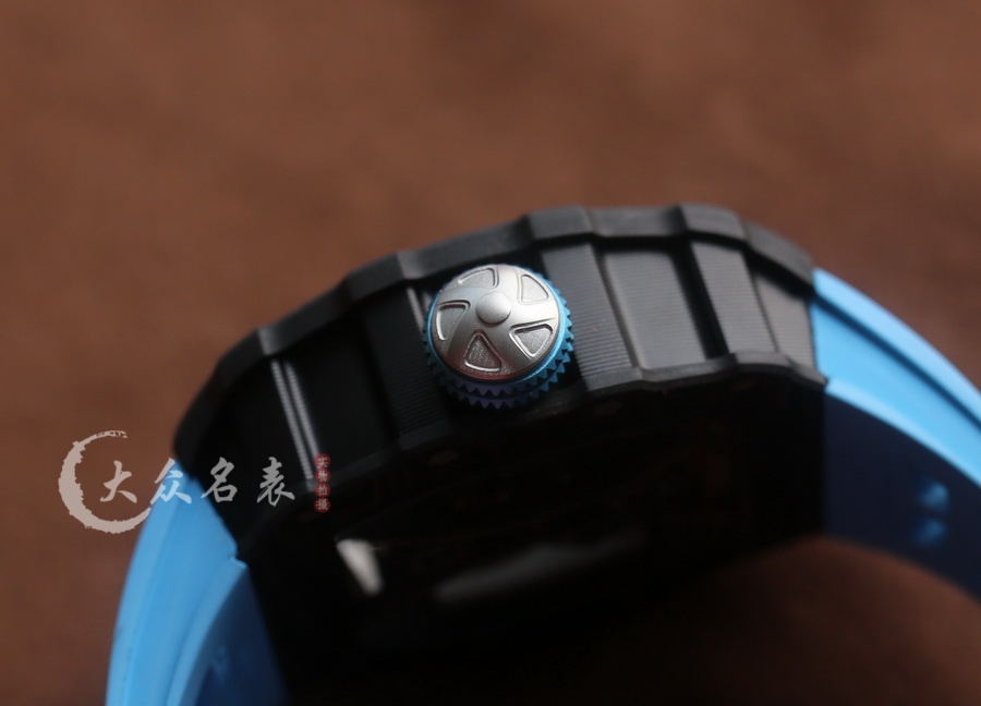 RICHARD MILLE 理查德米勒 RM53-01碳纤维复刻表（44mm） 第12张
