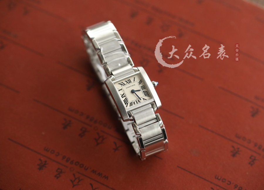 卡地亞英國坦克W51008Q3女士復刻表（25*20mm） 第1张