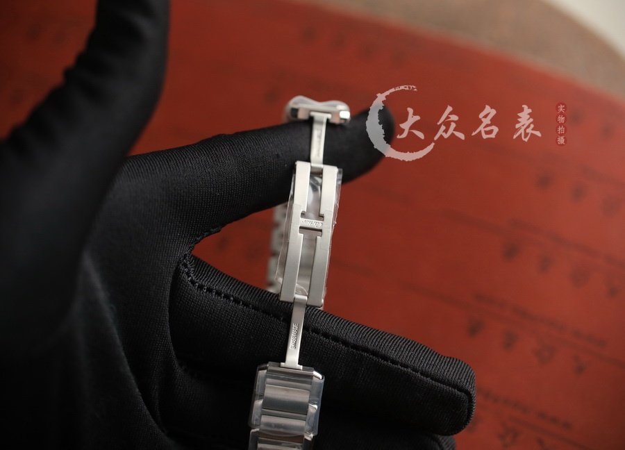 卡地亞英國坦克W51008Q3女士復刻表（25*20mm） 第7张