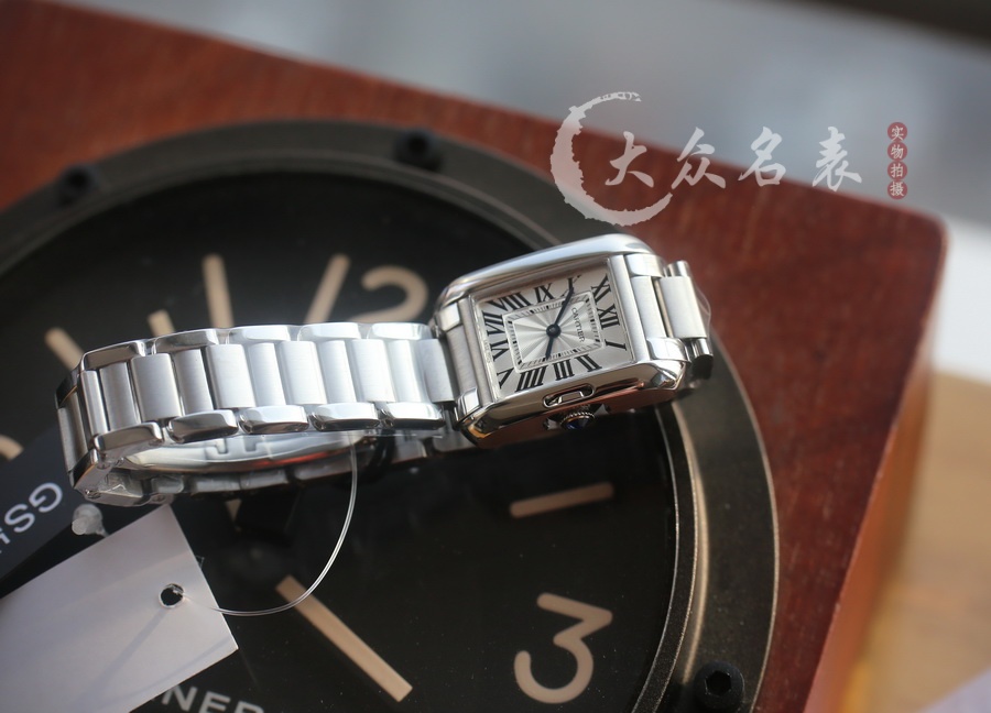 卡地亞法國坦克W5310022女士復刻表（30.2*22.7mm） 第5张