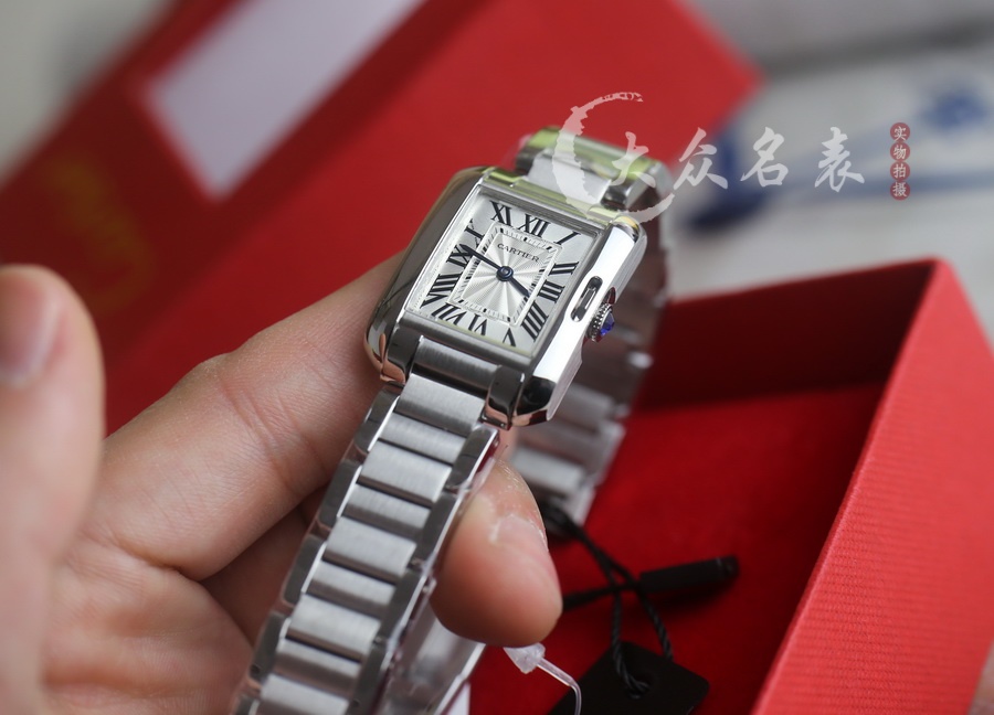 卡地亞法國坦克W5310022女士復刻表（30.2*22.7mm） 第10张