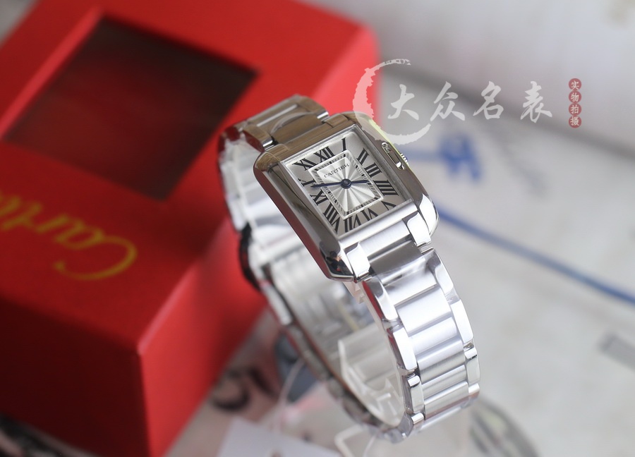 卡地亞法國坦克W5310022女士復刻表（30.2*22.7mm） 第9张