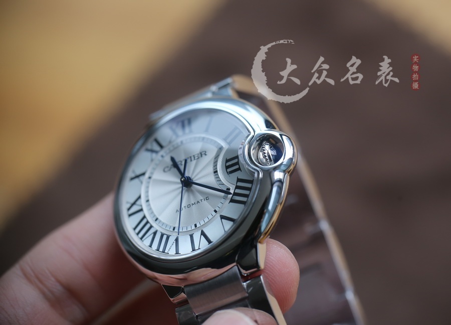 AF廠卡地亞藍氣球W6920046女士復刻表（36mm） 第4张