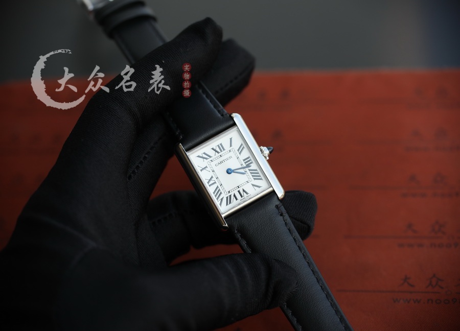 卡地亞坦克TANK MUST WSTA0041女裝復刻表（33.7 x 25.5mm） 第2张