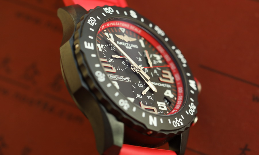 原單廠百年靈專業系列X82310D91B1S1復刻表(44mm) 第5张