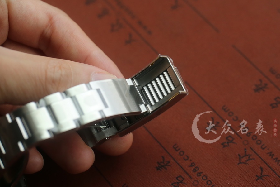 C+勞力士漸變鬼王復刻表銷售（44mm） 第9张