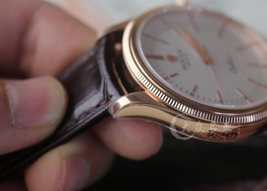 KZ廠勞力士切利尼m50505-0020復刻表銷售（39mm） 第6张