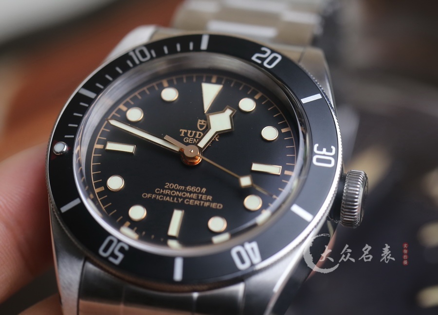 ZF廠帝舵碧灣小黑花復刻表銷售（41mm） 第6张