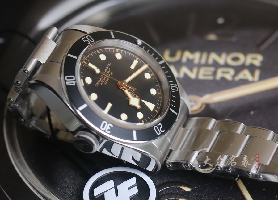 ZF廠帝舵碧灣小黑花復刻表銷售（41mm） 第4张