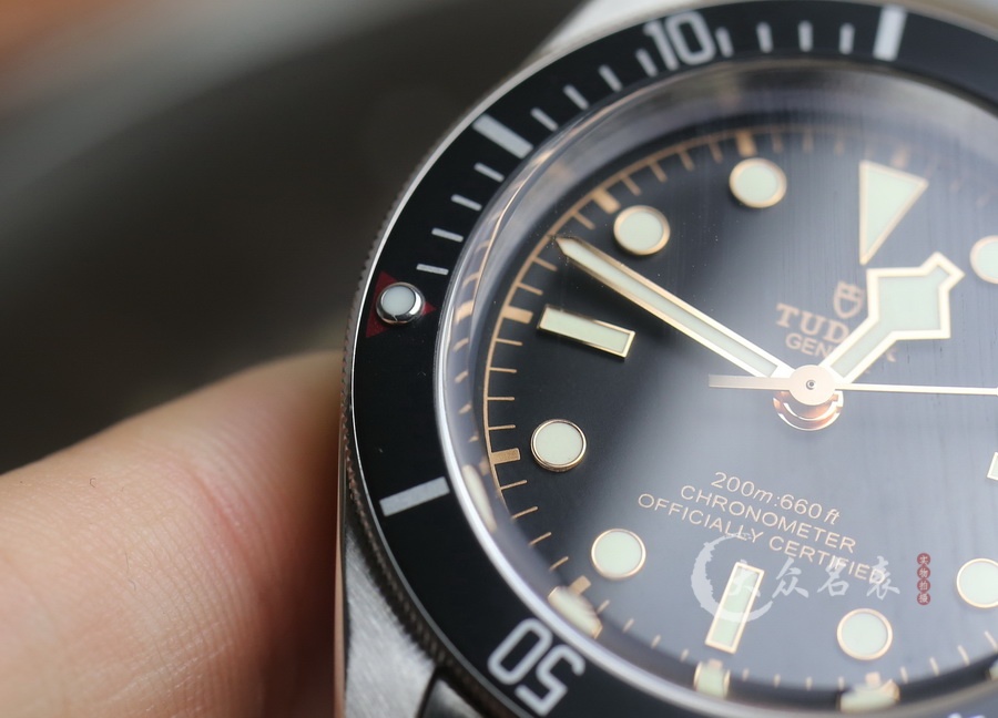 ZF廠帝舵碧灣小黑花復刻表銷售（41mm） 第8张