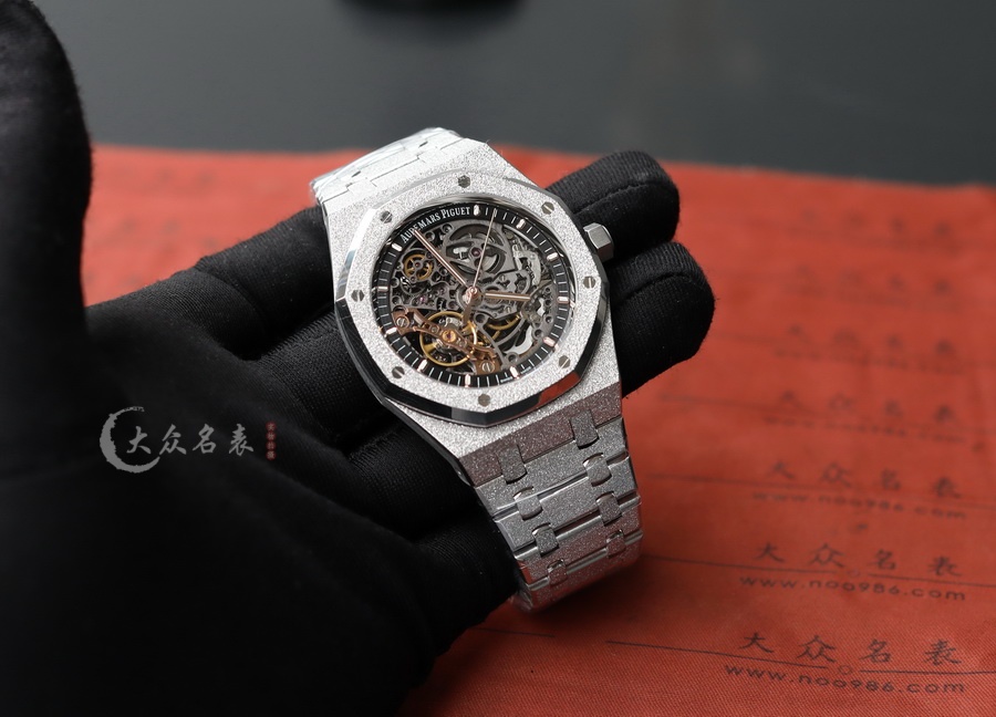 愛彼皇家橡樹15407BC.GG.1224BC.01滿天星復刻表（41mm） 第5张