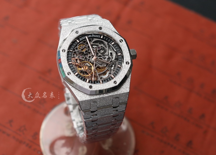 愛彼皇家橡樹15407BC.GG.1224BC.01滿天星復刻表（41mm） 第1张