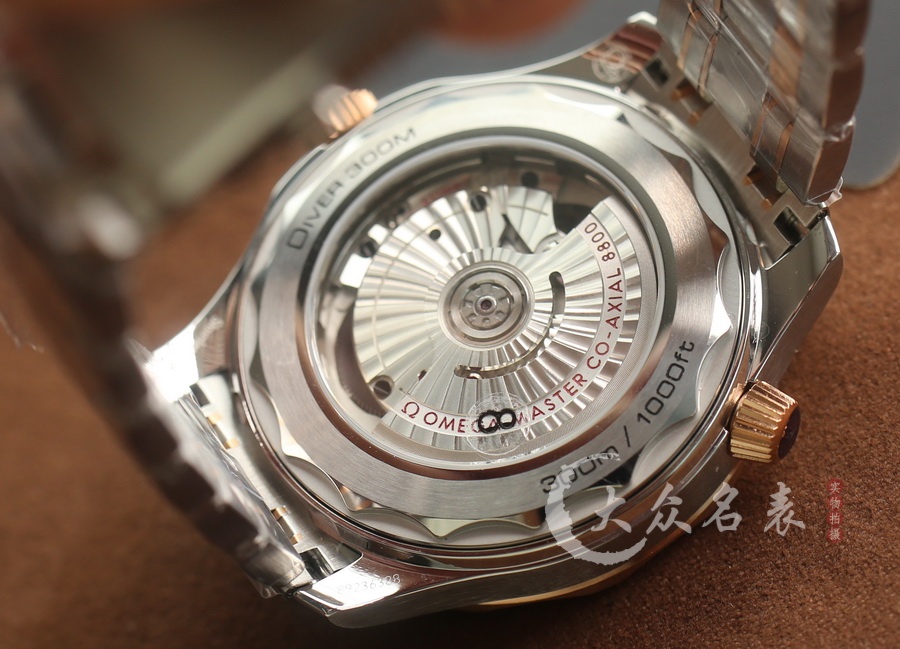 VS廠歐米茄海馬300 V4間金藍210.20.42.20.03.002（42mm） 第9张