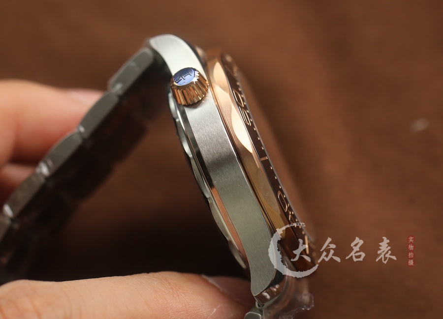 VS廠歐米茄海馬300 V4間金黑210.20.42.20.01.001（42mm） 第9张