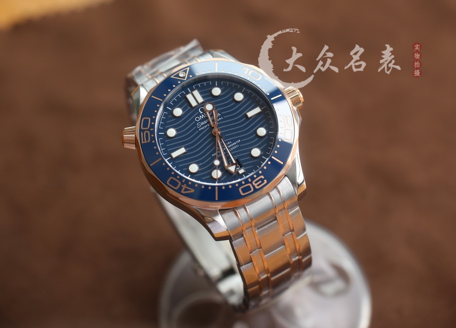 VS廠歐米茄海馬300 V4間金藍210.20.42.20.03.002（42mm） 第1张