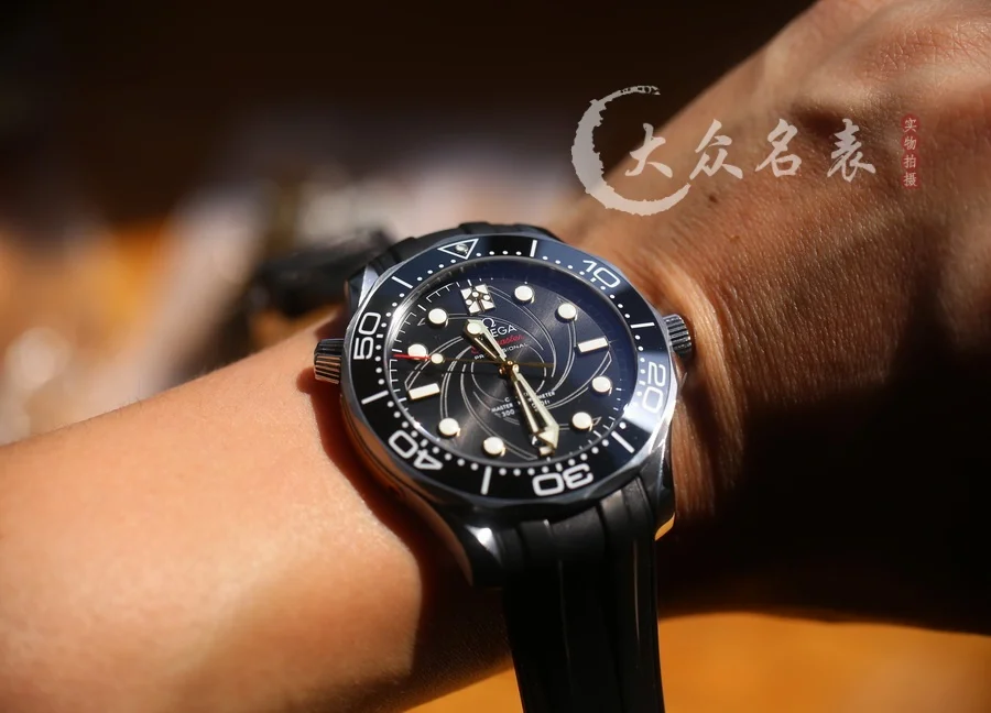 VS廠歐米茄海馬300復刻表210.22.42.20.01.004(007女王密使)(42mm) 第10张