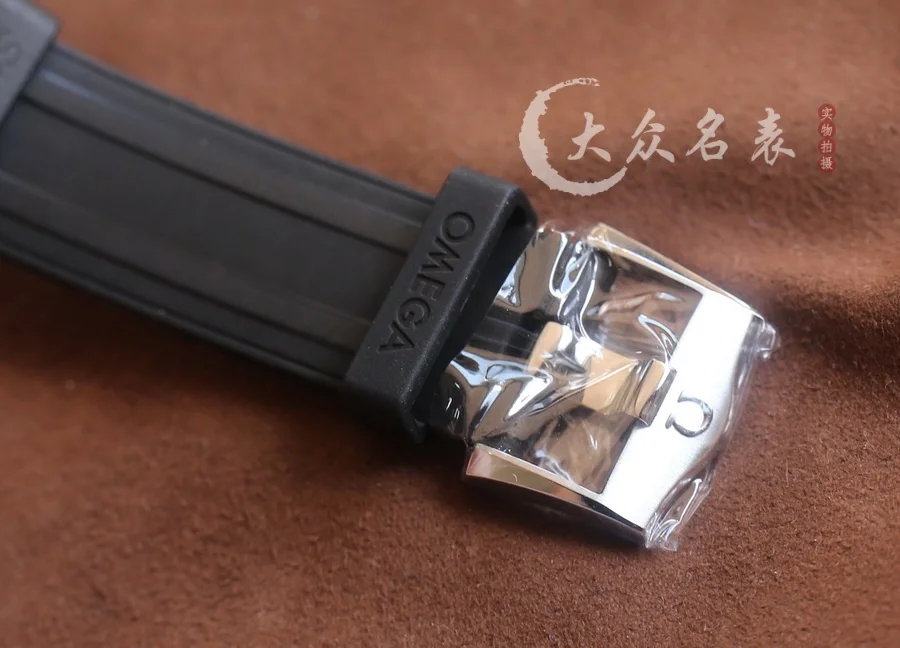 VS廠歐米茄海馬300復刻表210.22.42.20.01.004(007女王密使)(42mm) 第14张