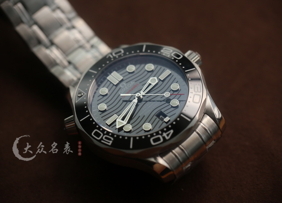 VS廠歐米茄海馬300 V4復刻表210.30.42.20.01.001（42mm）黑盤 第5张