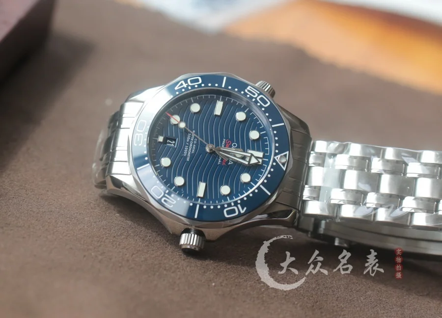VS廠歐米茄海馬300 V4復刻表210.30.42.20.03.001(42mm)藍盤 第4张
