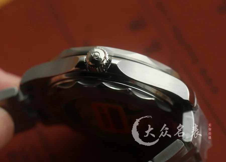 VS廠歐米茄海馬300 V4復刻表210.30.42.20.04.001(42mm)白盤 第9张