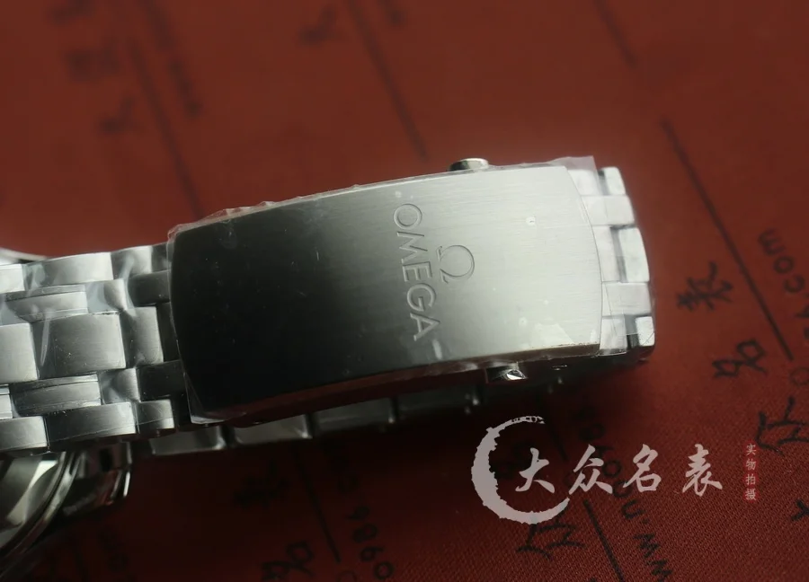 VS廠歐米茄海馬300 V4復刻表210.30.42.20.04.001(42mm)白盤 第10张