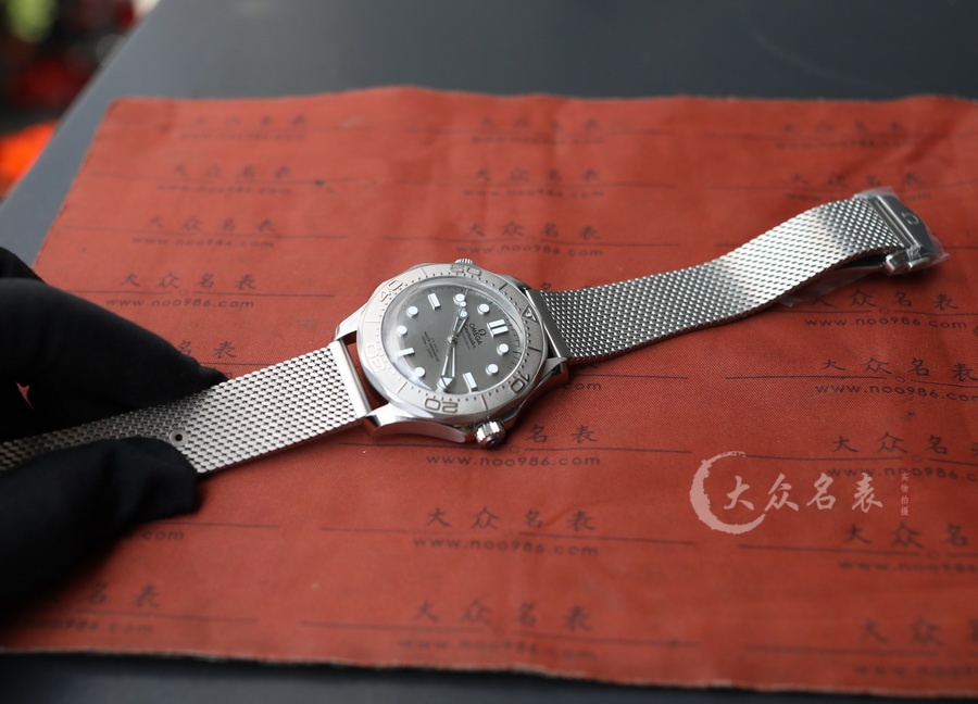 VS廠歐米茄海馬300系列210.30.42.20.06.002（42mm） 第4张