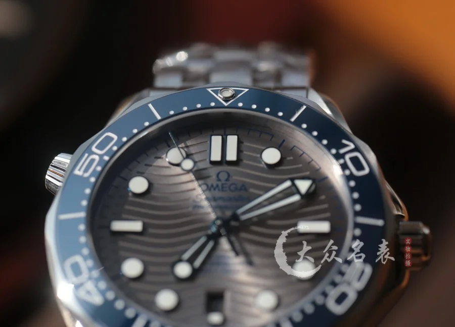 VS廠歐米茄海馬300 V4復刻表210.30.42.20.06.001(42mm)灰盤 第6张