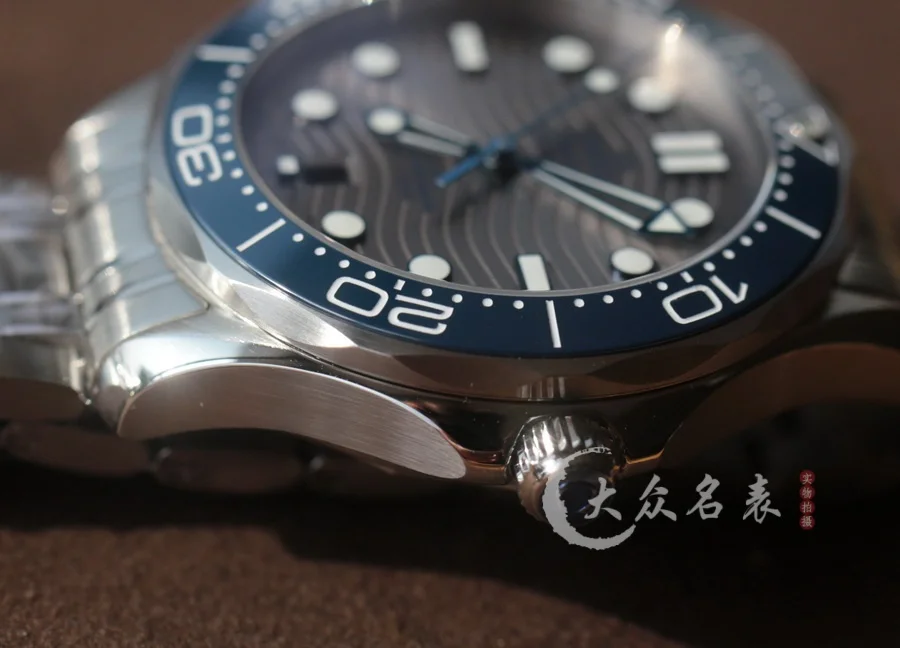 VS廠歐米茄海馬300 V4復刻表210.30.42.20.06.001(42mm)灰盤 第10张