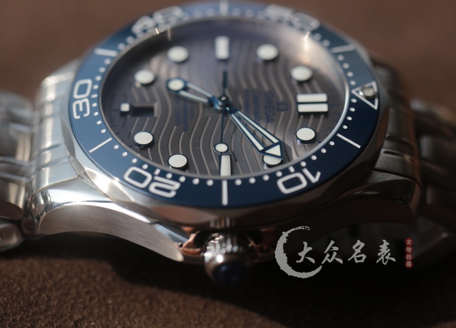 VS廠歐米茄海馬300 V4復刻表210.30.42.20.06.001（42mm）灰盤 第9张