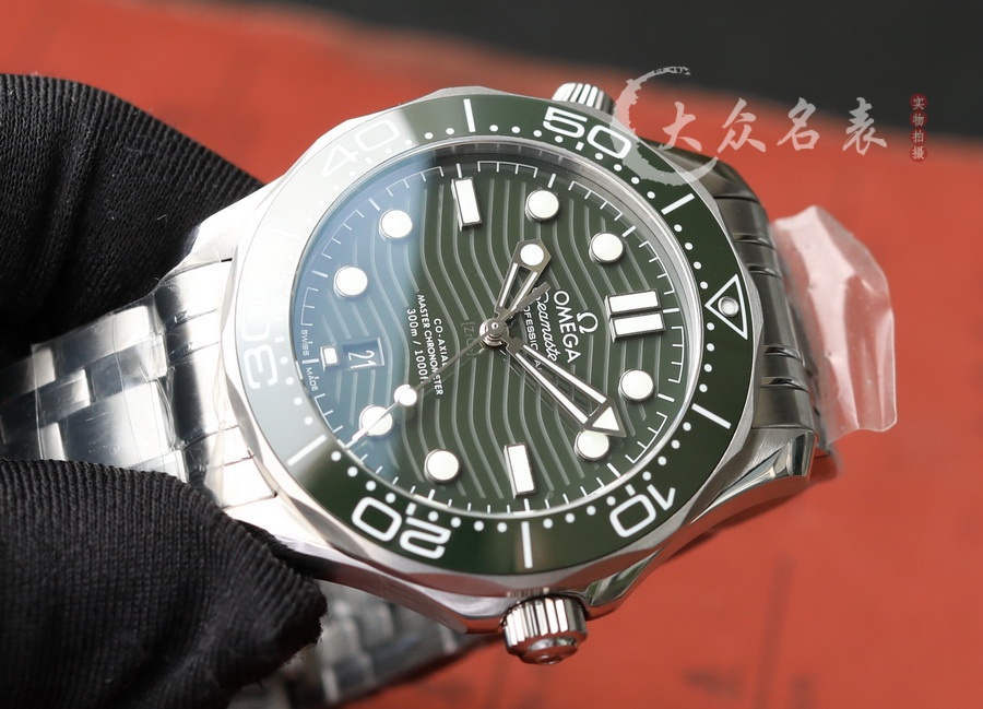 VS廠歐米茄海馬300 V4復刻表210.30.42.20.10.001（42mm）綠盤 第5张