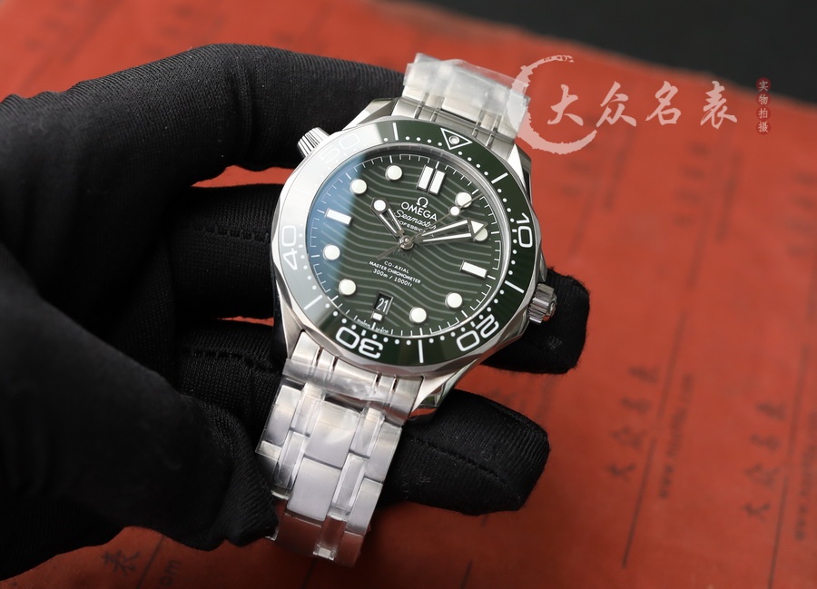VS廠歐米茄海馬300 V4復刻表210.30.42.20.10.001（42mm）綠盤 第2张