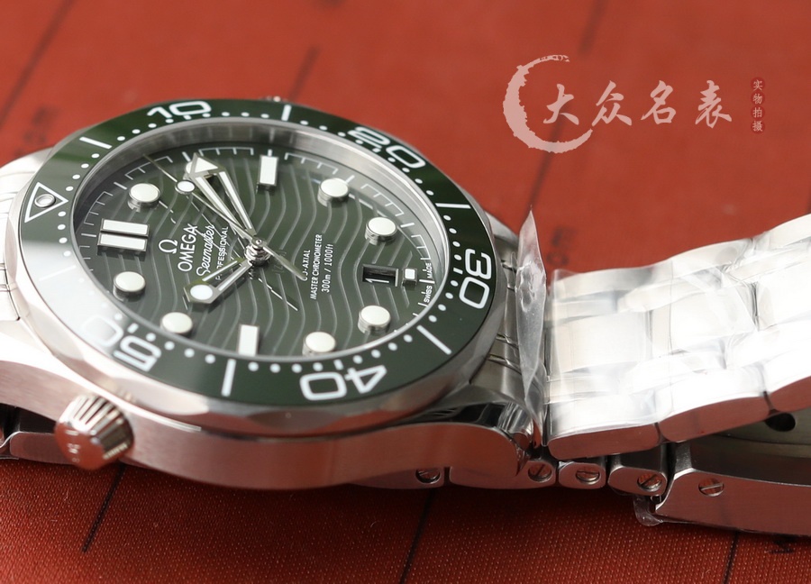 VS廠歐米茄海馬300 V4復刻表210.30.42.20.10.001（42mm）綠盤 第9张