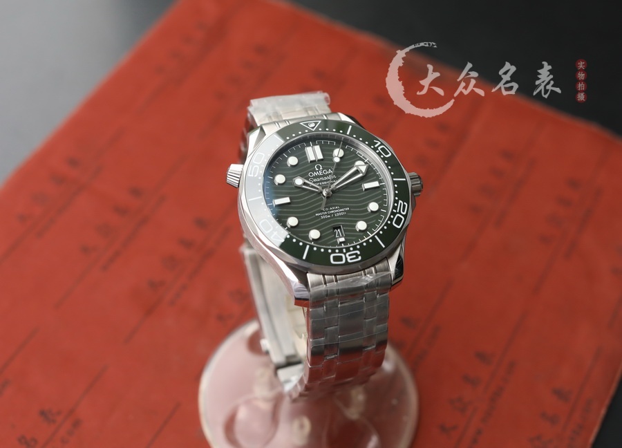 VS廠歐米茄海馬300 V4復刻表210.30.42.20.10.001（42mm）綠盤 第1张