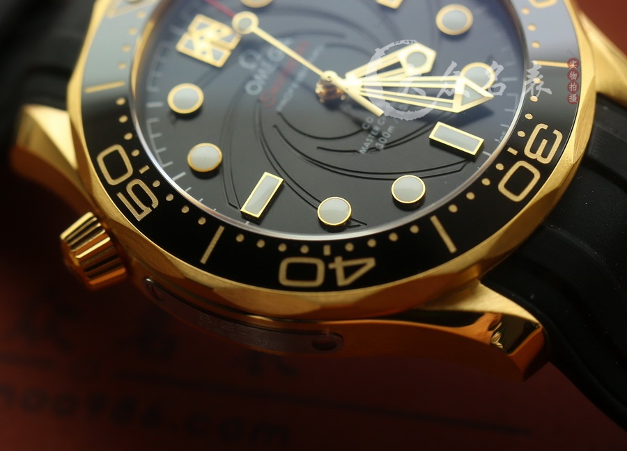 VS廠歐米茄海馬300復刻表210.62.42.20.01.001(007女王密使)（42mm） 第7张