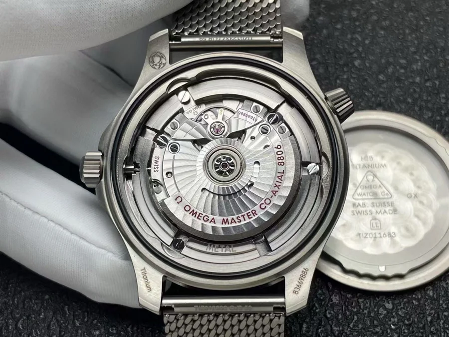 歐米茄海馬300 007無暇赴死 V4版210.90.42.20.01.001(42mm) 第12张